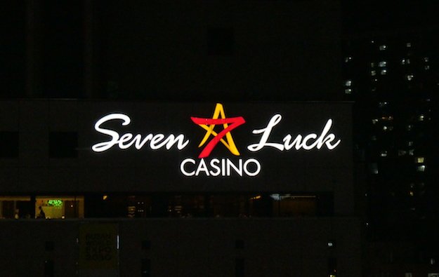 Seven-Luck-Busan-outdoor-logo_1-South-Korea-GKL-Grand-Korea-Leisure.jpg
