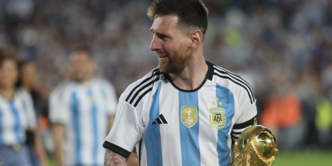 Lionel Messi, who has promoted Kalshi on Instagram