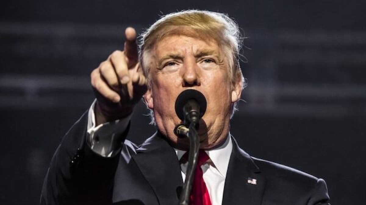 donald-trump-speaking-pointing-rally.jpg.jpg