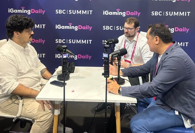 SBC Summit Day 3: Gibraltar warns against "fighting against the tide" of predictions markets 8 iGaming Daily podcast recording at the SBC Summit in Lisbon