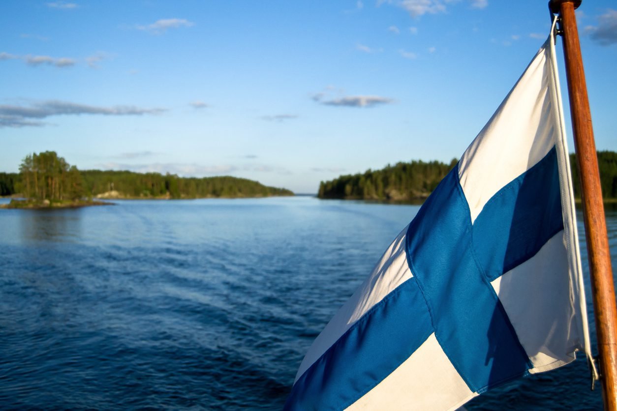 Finland-Flag_6.jpg